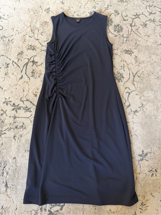 Ann Taylor Dresses & Skirts - Ann Taylor Navy Sleeveless Midi Dress with Side Ruching